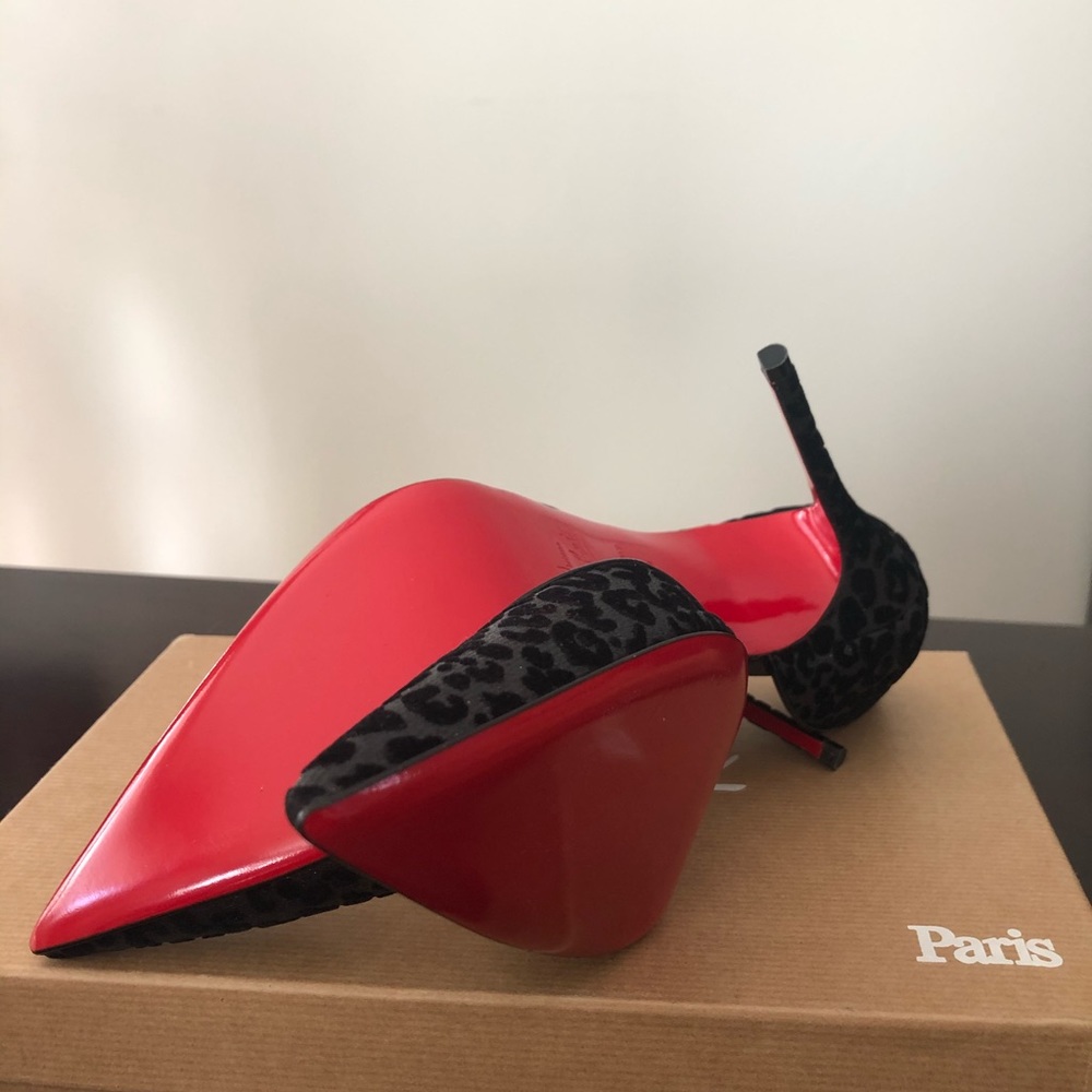 Authentic Christian Louboutin Iriza - Picture 3 of 5